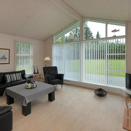 Hildburg - 1-5km From The Sea In Nw Jutland By Interhome Дом отдыха