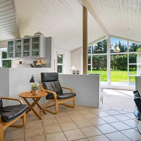 Hildburg - 1-5km From The Sea By Interhome Vakantiehuis *